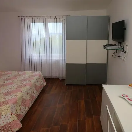 Studio 16311c